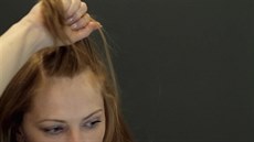 VIDEO: Vykouzlete si ve vlasech pokládané vlny jako z Velkého Gatsbyho -  iDNES.cz