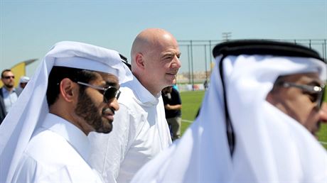 f FIFA Gianni Infantino navtvil Katar  a sledoval mimo jin turnaj...