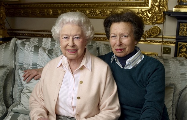 Princezna Anna zdědila po zesnulé královně Alžbětě II. unikátní šperk