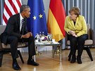 Americký prezident Barack Obama s nmeckou kanclékou Angelou Merkelovou v...