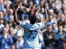 Kelechi Iheanacho, mladý útoník Manchesteru City, se raduje z tetí branky v...
