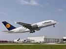 Airbus A380 je ve slub od roku 2007, první let probhl o dva roky díve....