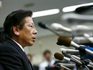 Prezident a provozní editel automobilky Mitsubishi Tecuró Aikawa po skandálu s...
