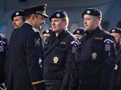Policejní prezident Tomá Tuhý vyprovodil 29 policist, kteí míí na ostrov...