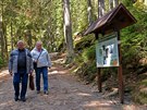 V Teplických skalách na Broumovsku oteveli nové nauné stezky (29. 4. 2016).