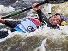 Vavinec Hradilek bhem kvalifikace vodních slalomá v praské Troji