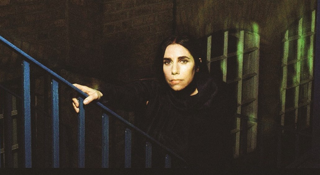 RECENZE: PJ Harvey si vyhradila právo na názor. Lhostejno, zda naivní ...