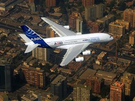 Airbus A380 piletí v nedli do Prahy popáté. Ale tentokrát u nikoliv...