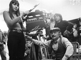 Dagmar Patrasová a Ladislav Smoljak ve filmu Trhák (1980)