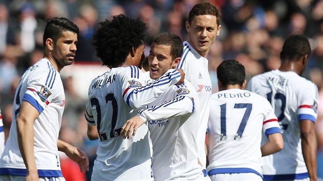 DOKAL SE! Eden Hazard z Chelsea vstelil na hiti Bournemouthu svj prvn ligov gl v sezon.