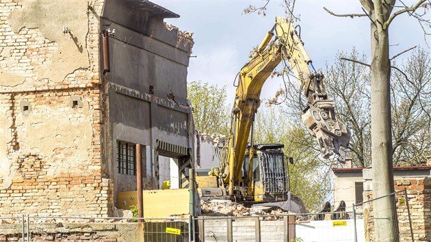 Jatka rychle miz. Podmnky demolice se veejnost dozvdla a kdy prce zaaly naplno.