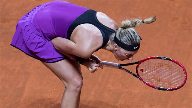 POOOOJ! Petra Kvitová a její radost v osmifinále turnaje ve Stuttgartu.