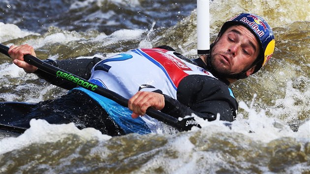 Vavinec Hradilek bhem kvalifikace vodnch slalom v prask Troji