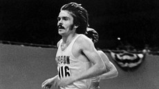 Bec Steve Prefontaine pi závodu na halovém mítinku Oregon Invitational (29....