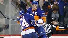 John Tavares, symbol novodobé éry New York Islanders, stále nepodepsal s klubem novou smlouvu. 