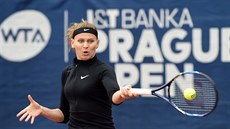 Lucie afáová na tenisovém turnaji v Praze.