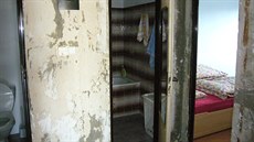 Pohled do koupelny s obklada�kami Erika, které p�ed t�iceti lety p�edstavovaly...