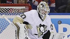 Matt Murray z Pittsburghu bhem duelu s NY Rangers