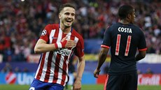 RADOST Z KRÁSNÉHO GÓLU. Saúl íguez z Atlétika se proklikoval obranou Bayernu...