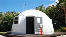 Prvních dvanáct bílých kupolí najde své místo na návětrné straně ostrova Oahu. 