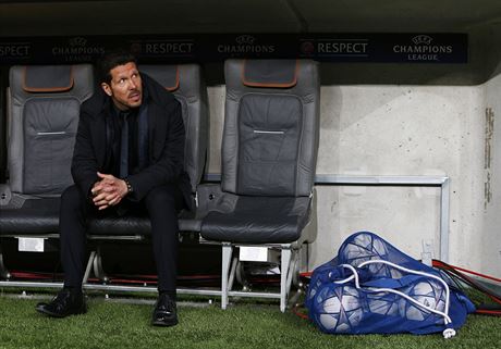 Diego Simeone z Atltika Madrid ped semifinlovou odvetou Ligy mistr v roce...