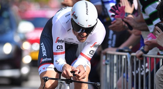 Fabian Cancellara  na trati úvodní asovky.