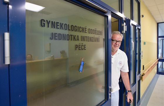 Primá Pavel erný vede gynekologicko-porodnické oddlení krajské nemocnice.