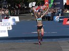 Eva Vrabcová-Nývltová na Praském maratonu (8. 5. 2016)