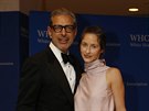 Jeff Goldblum a Emilie Livingstonová (Washington, 30. dubna 2016)