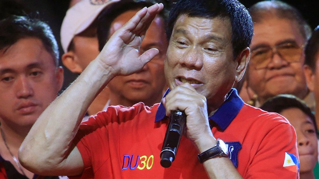 Kandidát na prezidenta Filipín Rodrigo Duterte. P�edvolební pr�zkumy mu...