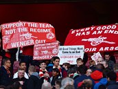 Fanoušci Arsenalu si přejí Wengerův odchod. Vyplní se jim jejich přání?
