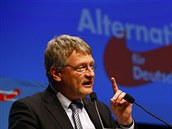 Regionln ldr Alternativy pro Nmecko Jrg Meuthen na stranickm sjezdu.