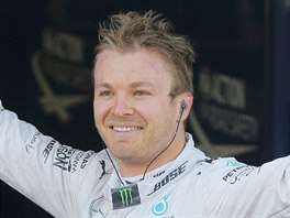 Nico Rosberg slaví v So�i u� �tvrtou výhru sezony.