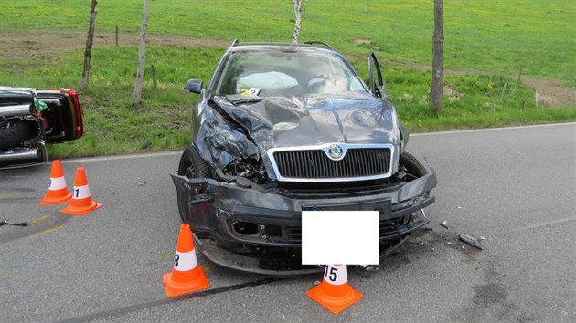 Nehoda se stala mezi obcemi Vadkov a Smědeč na Prachaticku.
