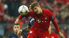 BITVA VE VZDUCHU. Vyhrál ji Thomas Müller z Bayernu.