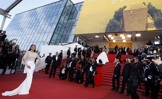 Ze stedeního zahájení MFF v Cannes 2016
