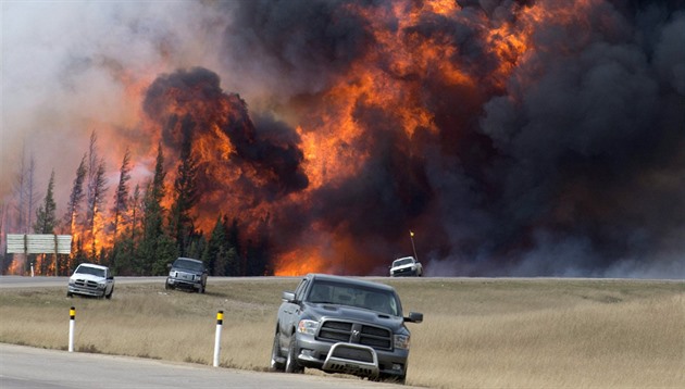 Zvrat v šetření obřích požárů v Kanadě. Přiznal se konspirátor, vše si nepamatuje