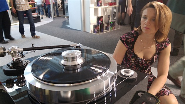 Sony Music obnoví výrobu vinylových desek. Lisovat je bude v Japonsku