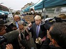 Boris Johnson zahájil svou autobusovou kampa za vystoupení Velké Británie z...