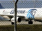 Letoun z Paíe do Káhiry zmizel z radar, na palub je 69 lidí