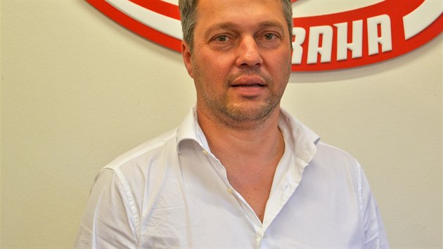 Luděk Bukač mladší chce jako nový sportovní manažer klubu vrátit Slavii zpět do hokejové extraligy.