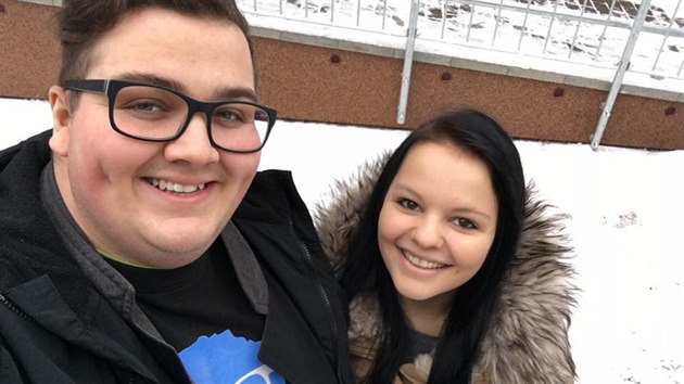 FattyPillow a jeho p��telkyn� S�ra