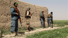Hnutí Taliban znovu dobývá Ameriany osvobozená msta