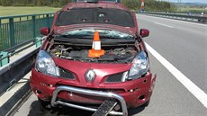 P�ta�edesátiletý �idi� havaroval podle policie dvakrát na patácti kilometrech...