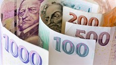 K n�kterým bankám m��ete p�ivést neomezený po�et nových klient�, vyd�láte tak tisíce korun. Ilustra�ní snímek