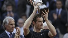 Andy Murray slaví titul na turnaji Italian Open. Ve finále porazil sv�tovou...