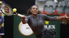 Serena Williamsová na turnaji v �ím�