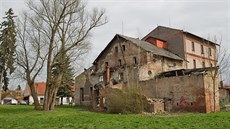 Lidé v Tebechovicích pod Orebem sepsali petici proti demolici Hajniova mlýna...