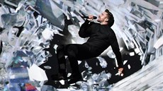 Do finále Eurosongu postoupil i favorit Sergej Lazarev z Ruska.