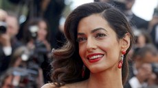 Manželka George Clooneyho Amal (Cannes, 12. května 2016)